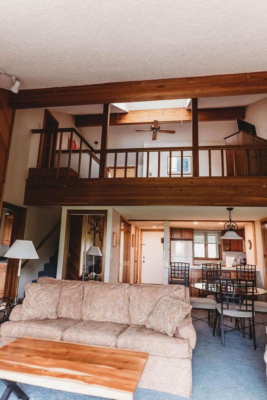 Top Floor Luxury, Sauna, Private Pool, Lake Bellaire Beach, 5 Beds, 4 Full Bath מראה חיצוני תמונה