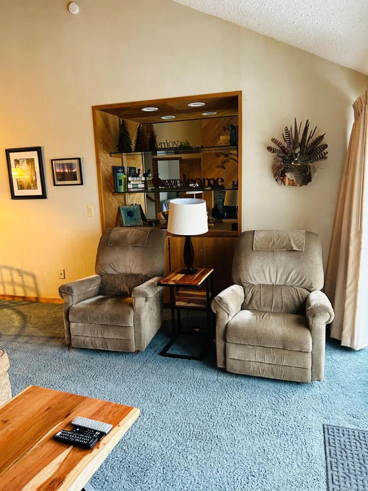 Top Floor Luxury, Sauna, Private Pool, Lake Bellaire Beach, 5 Beds, 4 Full Bath מראה חיצוני תמונה